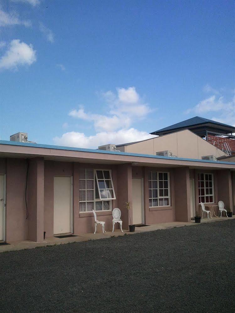 Beaconsfield Lodge Motel Exterior photo
